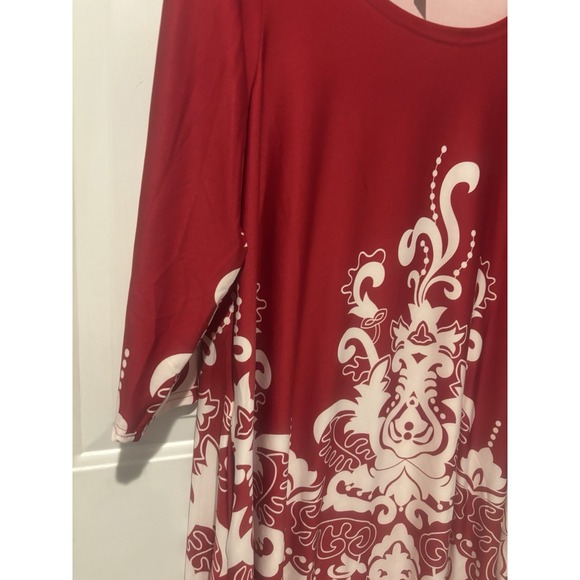 White Mark Tunic Top Women's XL Red White Scoop Neck 3/4 Sleeve - Picture 3 of 11